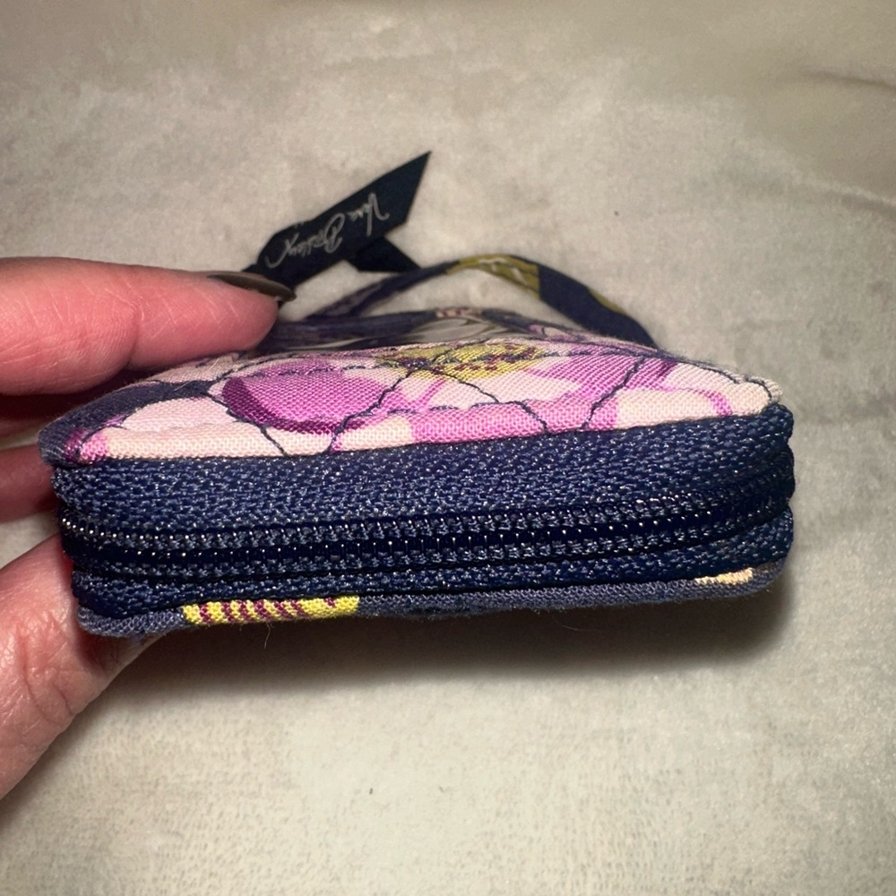 Vera Bradley Compact Wristlet Wallet Plumb Petals Nightingale Patterns - Picture 4 of 10